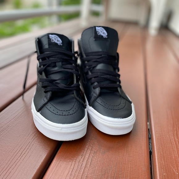 Black leather VANS sneakers - Picture 4 of 11